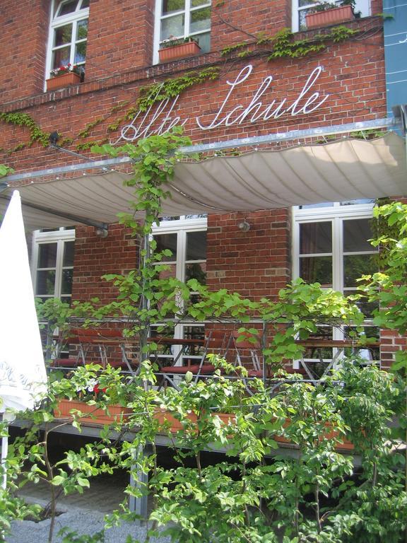 Alte Schule Reichenwalde Hotel Eksteriør billede